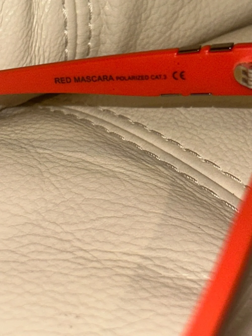 Blenders Red Mascara Unisex Sunglasses 🕶️